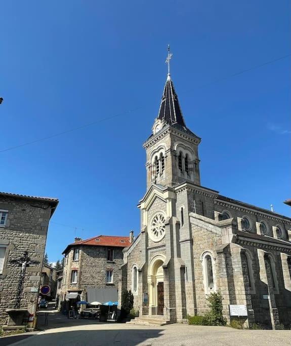 דירות Le Repos Du Pilat Proche A 10 Min Saint Etienne מראה חיצוני תמונה